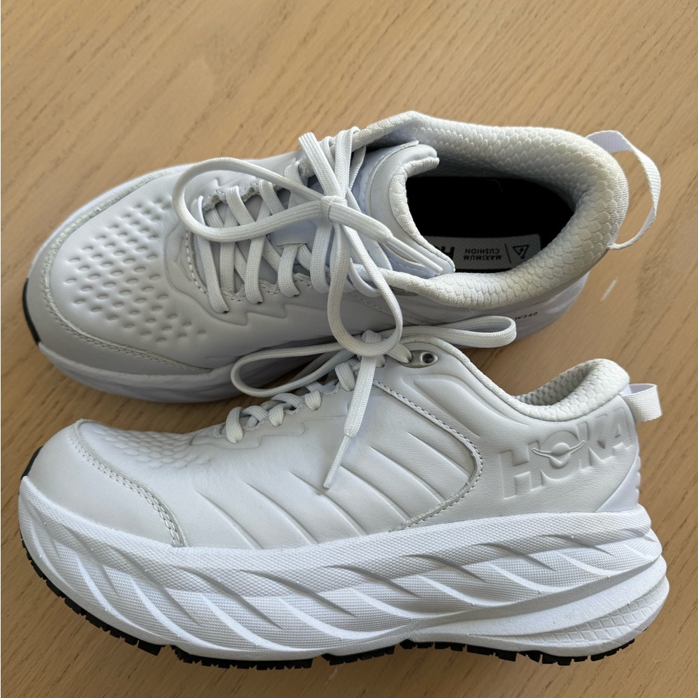 HOKA Bondi SR Shoes